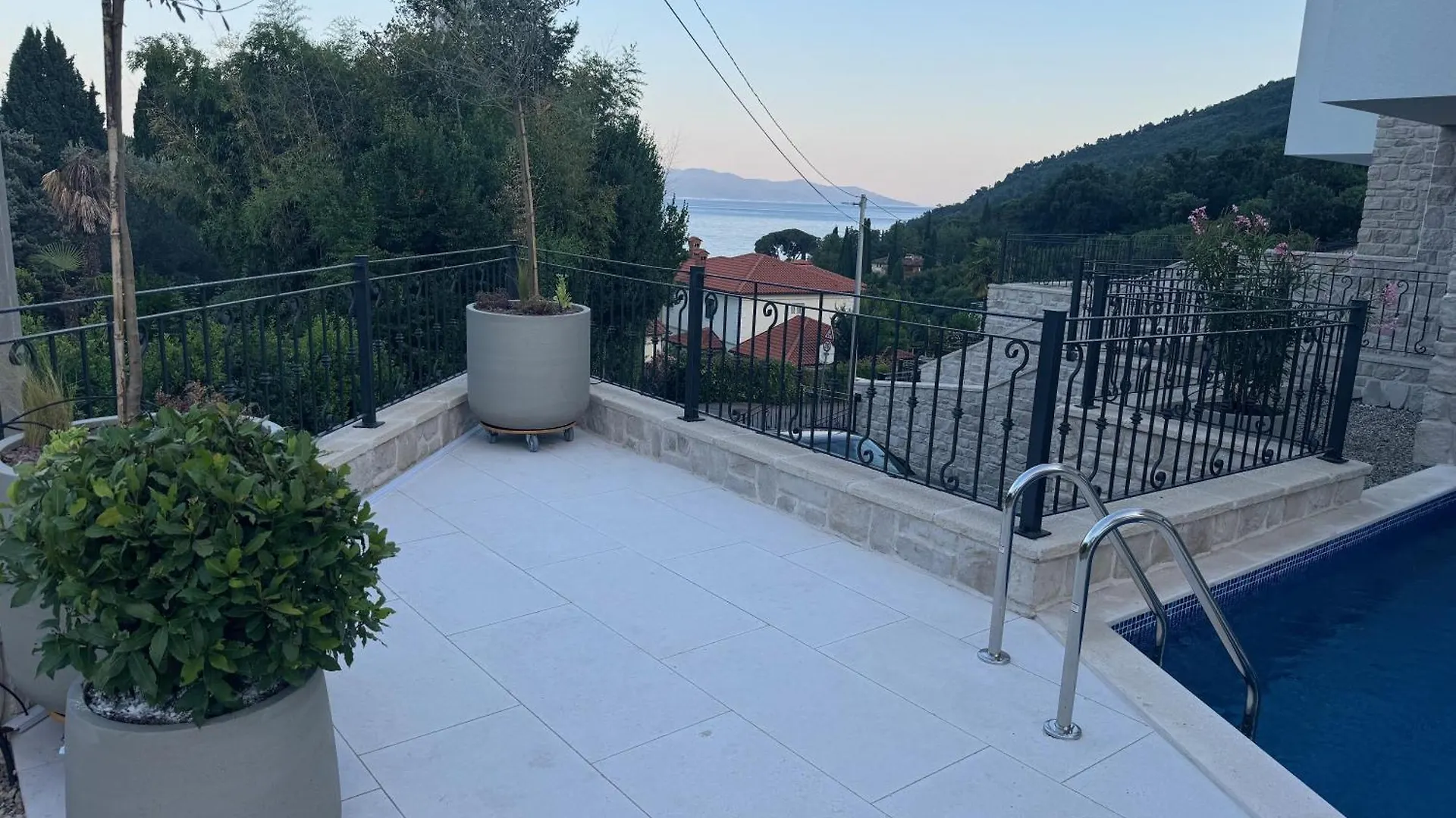 Aura Adriatica Onyx - Luxury Apartment, Private Pool, Sea View, Parking Lovran 0*,  Croatia